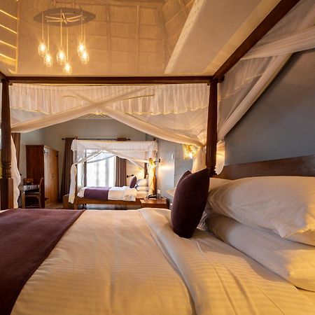 Emburara Farm Lodge Mbarara Eksteriør bilde