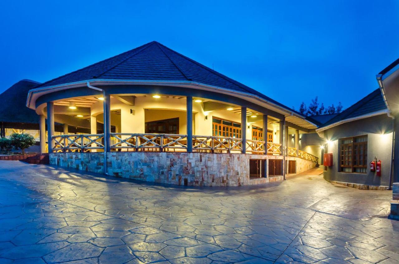 Emburara Farm Lodge Mbarara Eksteriør bilde